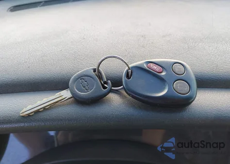 2006 Chevrolet Silverado 1500 Lt2 из США, поврежденный, VIN 2GCEK13T561104802